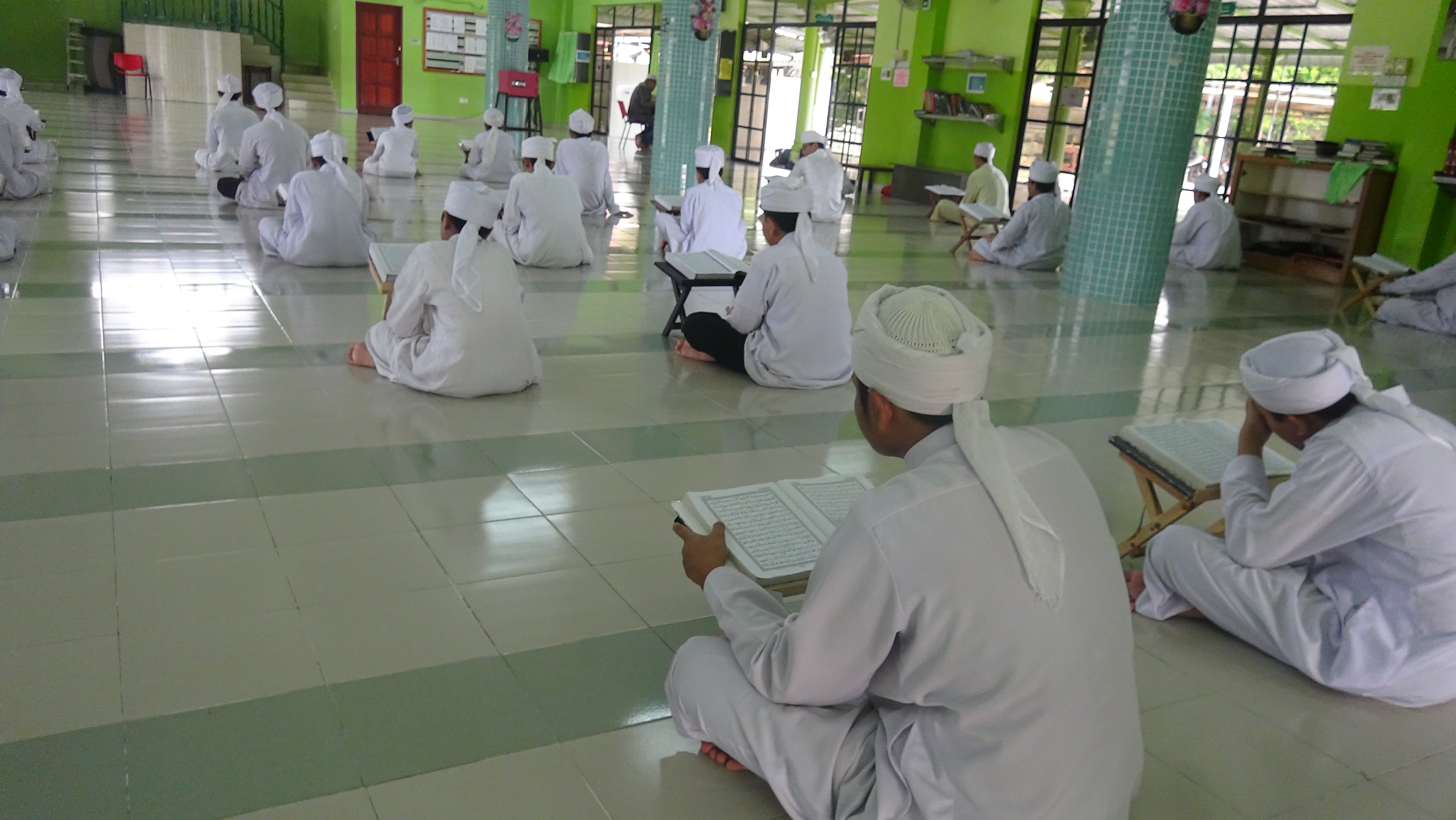 Suasana Pengajian Maahad Tahfiz Al-Irsyad SRAIT Kempadang
